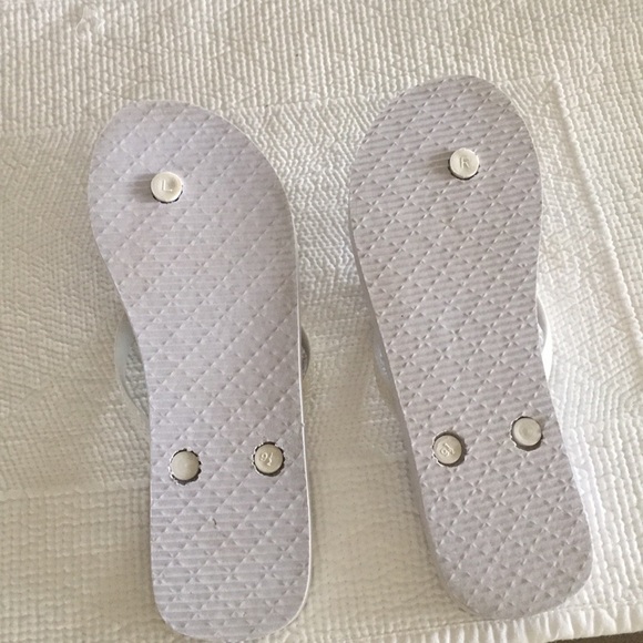 Flip flops - Picture 2 of 2